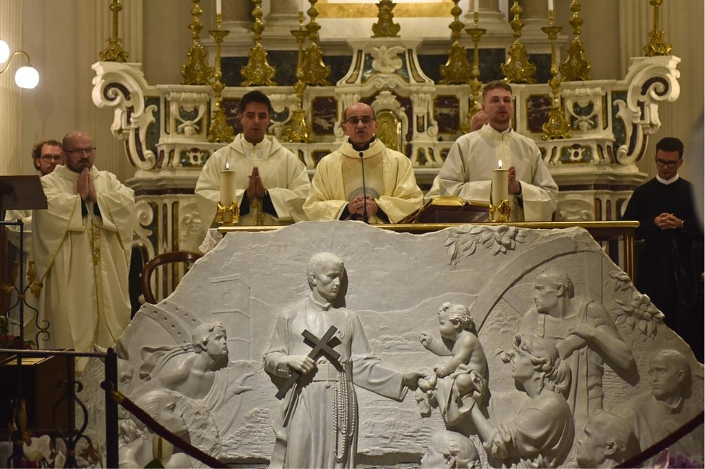 „Gerardzie, przyjdź!” – Historyczny początek peregrynacji relikwii św. Gerarda w Materdomini 8