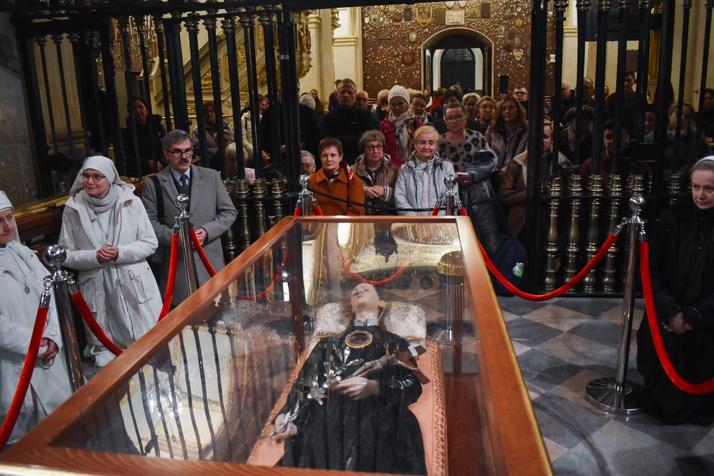 Historyczny i poruszający początek peregrynacji: Święty Gerard Majella na Jasnej Górze dsc 0242