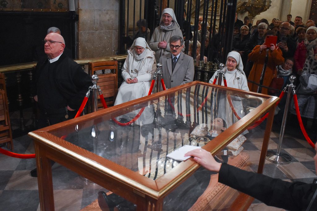 Historyczny i poruszający początek peregrynacji: Święty Gerard Majella na Jasnej Górze dsc 0254