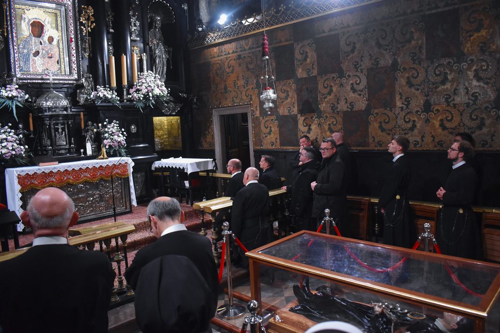 Historyczny i poruszający początek peregrynacji: Święty Gerard Majella na Jasnej Górze dsc 0282